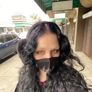 Meet your Posher, Grace